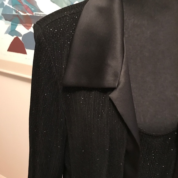 Dress Barn Woman Collection Black & Silver Top Looks like a Jacket/Tank 18W - Picture 3 of 8